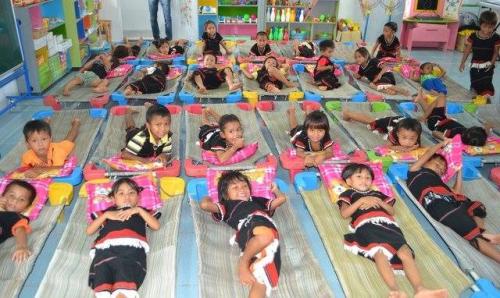 Truong-mam-non-hong-thuy-2