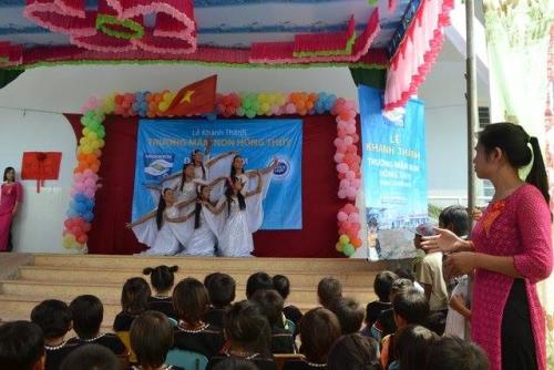 Truong-mam-non-hong-thuy-3