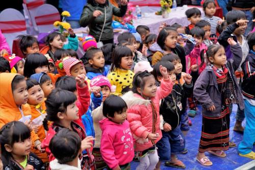 Vanh-khuyen-Tay_Giang-Quang-Nam-8