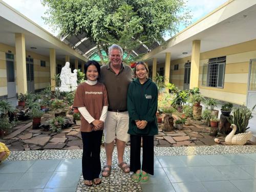 Proud-That-LIVE-AND-GIVE-Helps-Make-Communities-Better-5